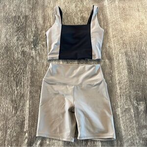 YPB by Abercrombie Stylish Women's Black and Cream Shorts Set